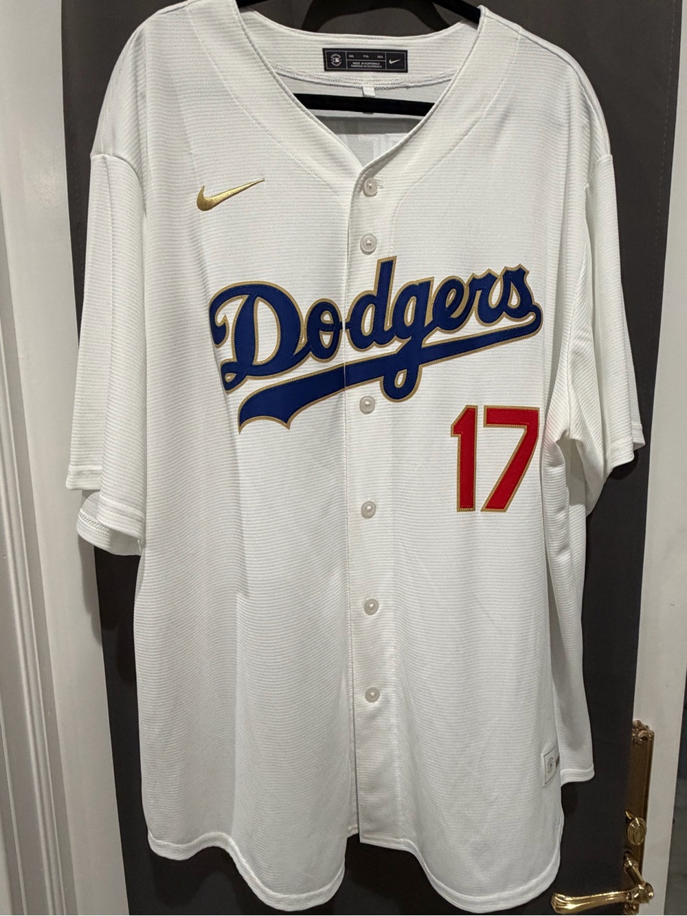 Nike Shohei Ohtani #17 LA Dodgers 2025 World Series Champions Gold Jersey XXL
